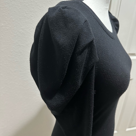 Black Top - Picture 2 of 3